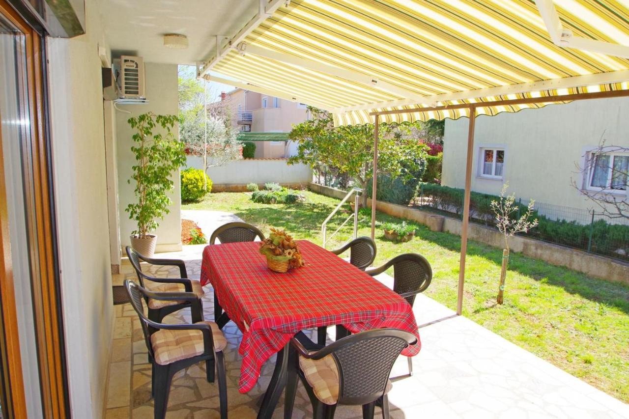 Apartment Ana Pula Zewnętrze zdjęcie