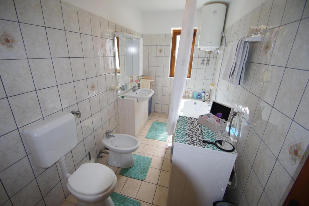 Apartment Ana Pula Zewnętrze zdjęcie